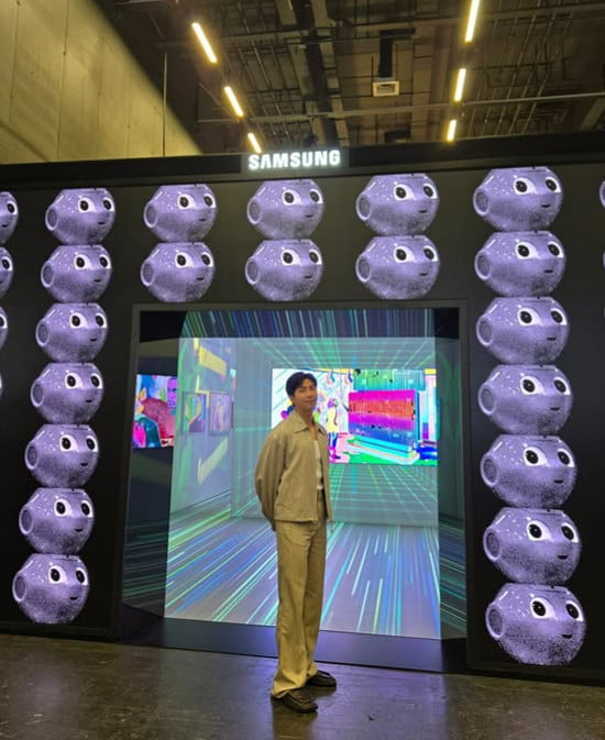 BTS's RM Kicks Off Busy Schedule with Samsung Art TV Event