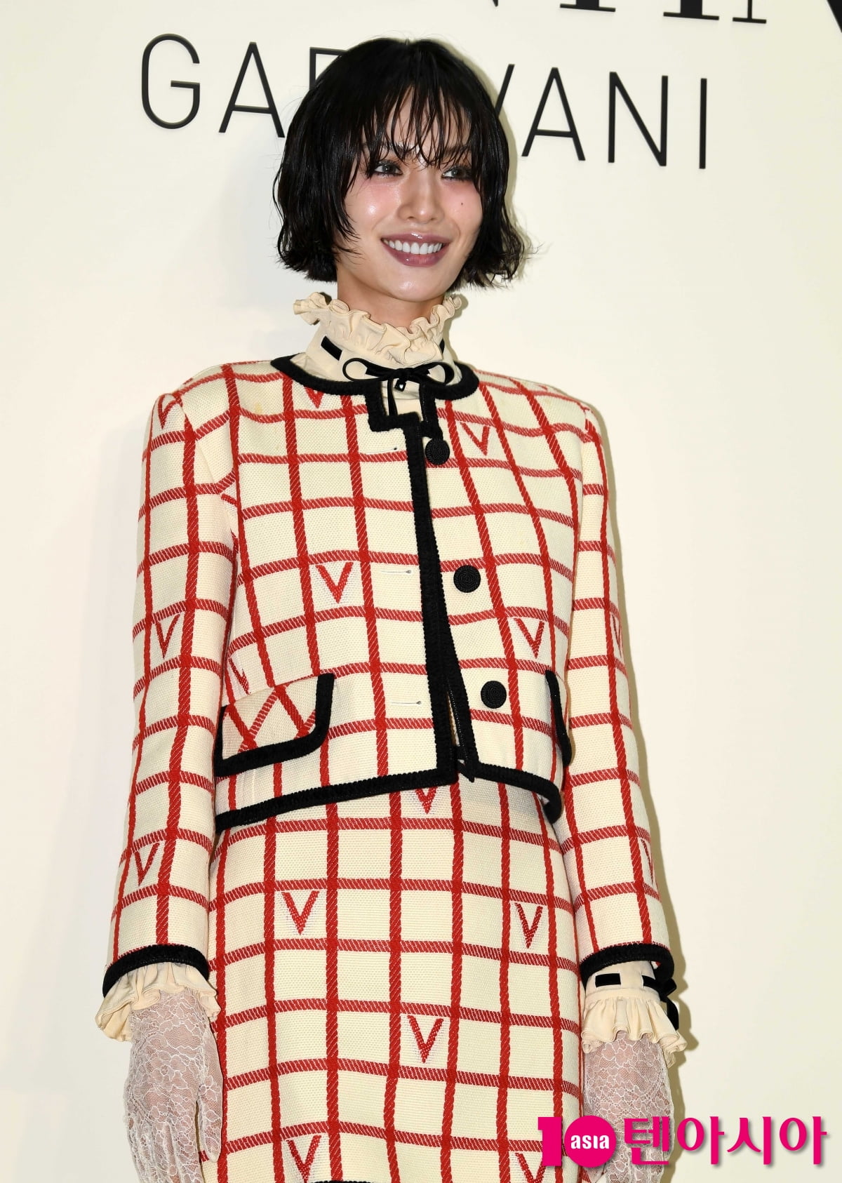 NANA Shines at Maison Valentino's 2025 Fall Collection Pop-Up Event in Seoul