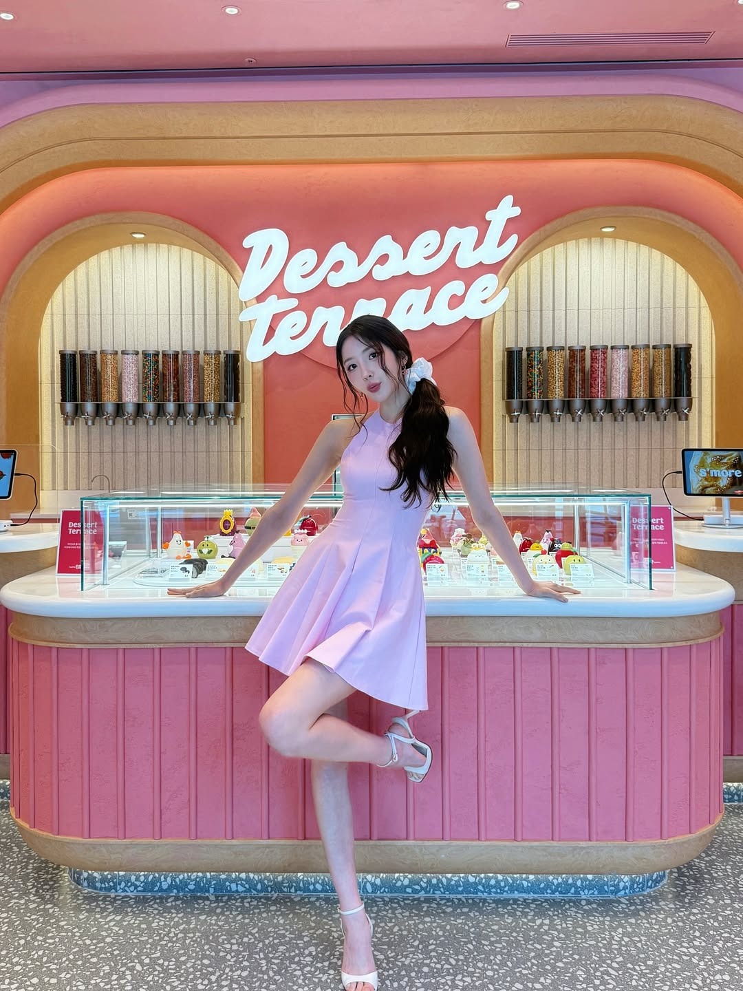 Influencer Sung Hae-eun Shines in Baskin Robbins Ad Amid Contract Speculations