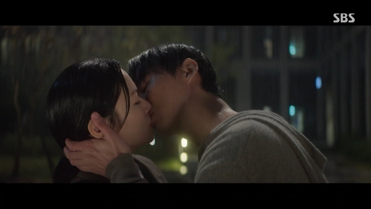 Tension Rises Between Namkoong Min and Jeon Yeo-bin in 'Our Movie'