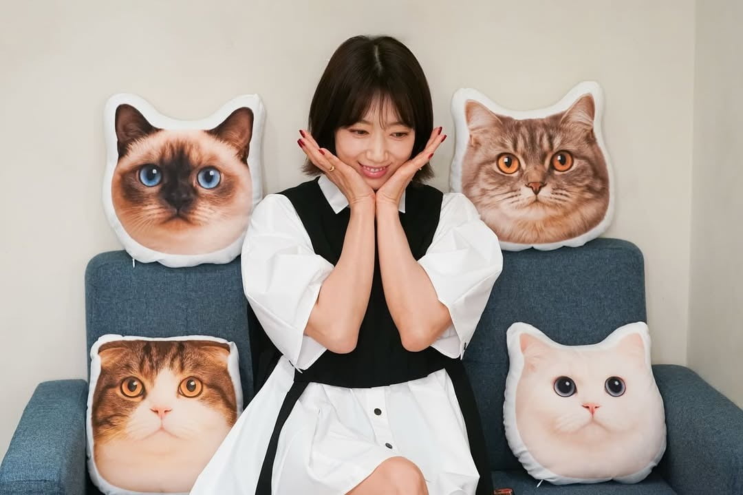 Park Shin-hye Charms Fans with Her Doll-Like Beauty and Upcoming Role in 'Miss Undercover Boss'