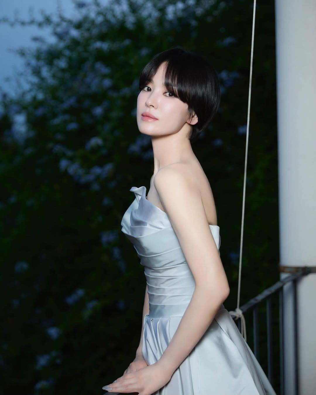 Song Hye-kyo Stuns with Ageless Beauty in Latest Photos