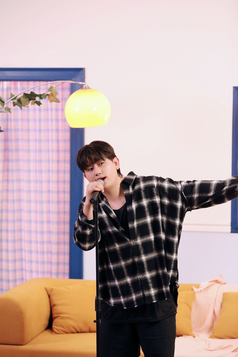 Woody Makes His Japanese Debut with New Single Release
