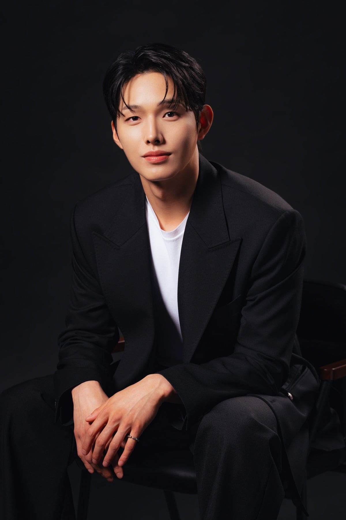 Actor Lee Jung-sik Clarifies Political Interpretations of 'Running Mate'