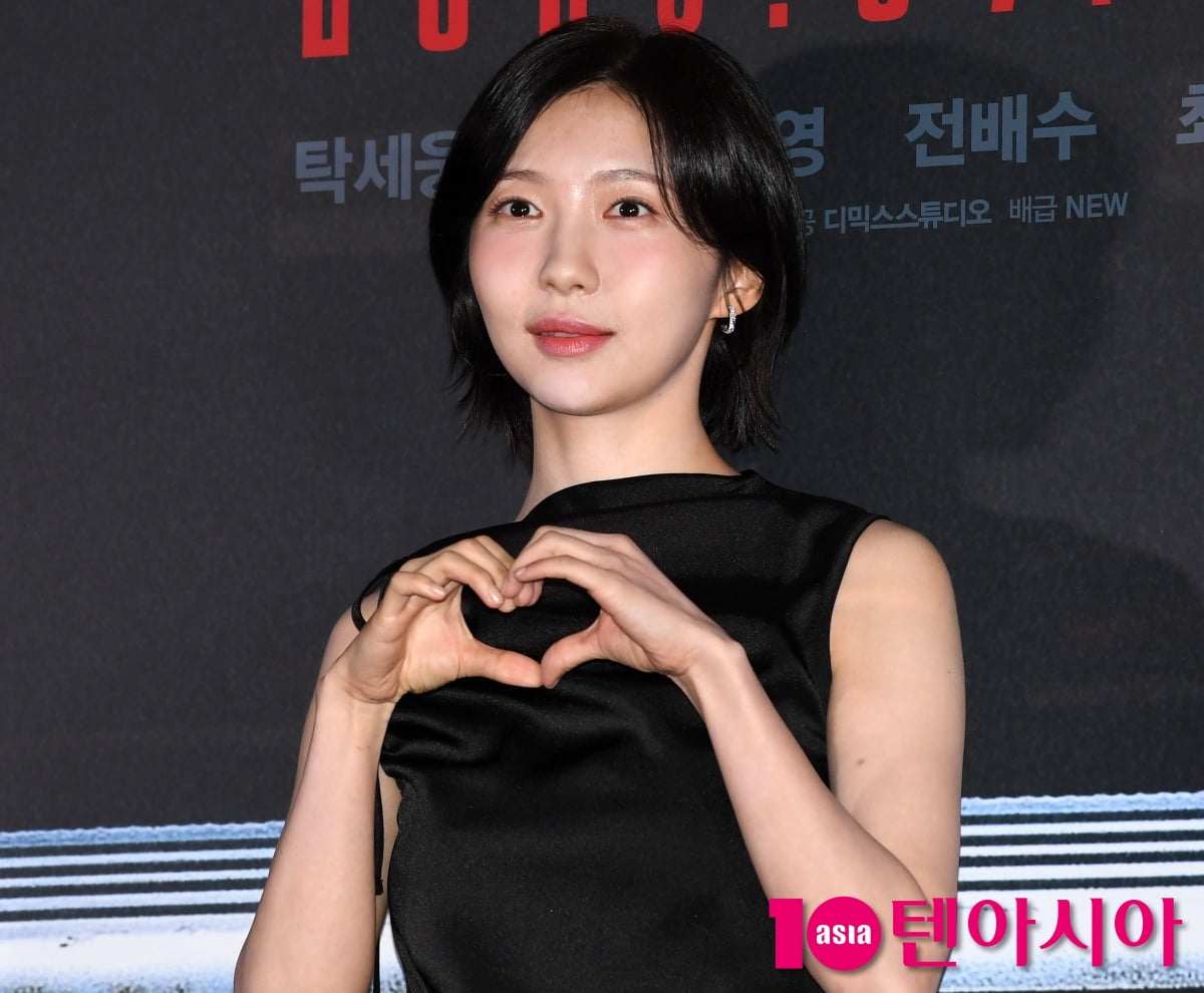 女優ジュ・ヒョンヨン、映画『怪奇列車』の記者試写会に登場