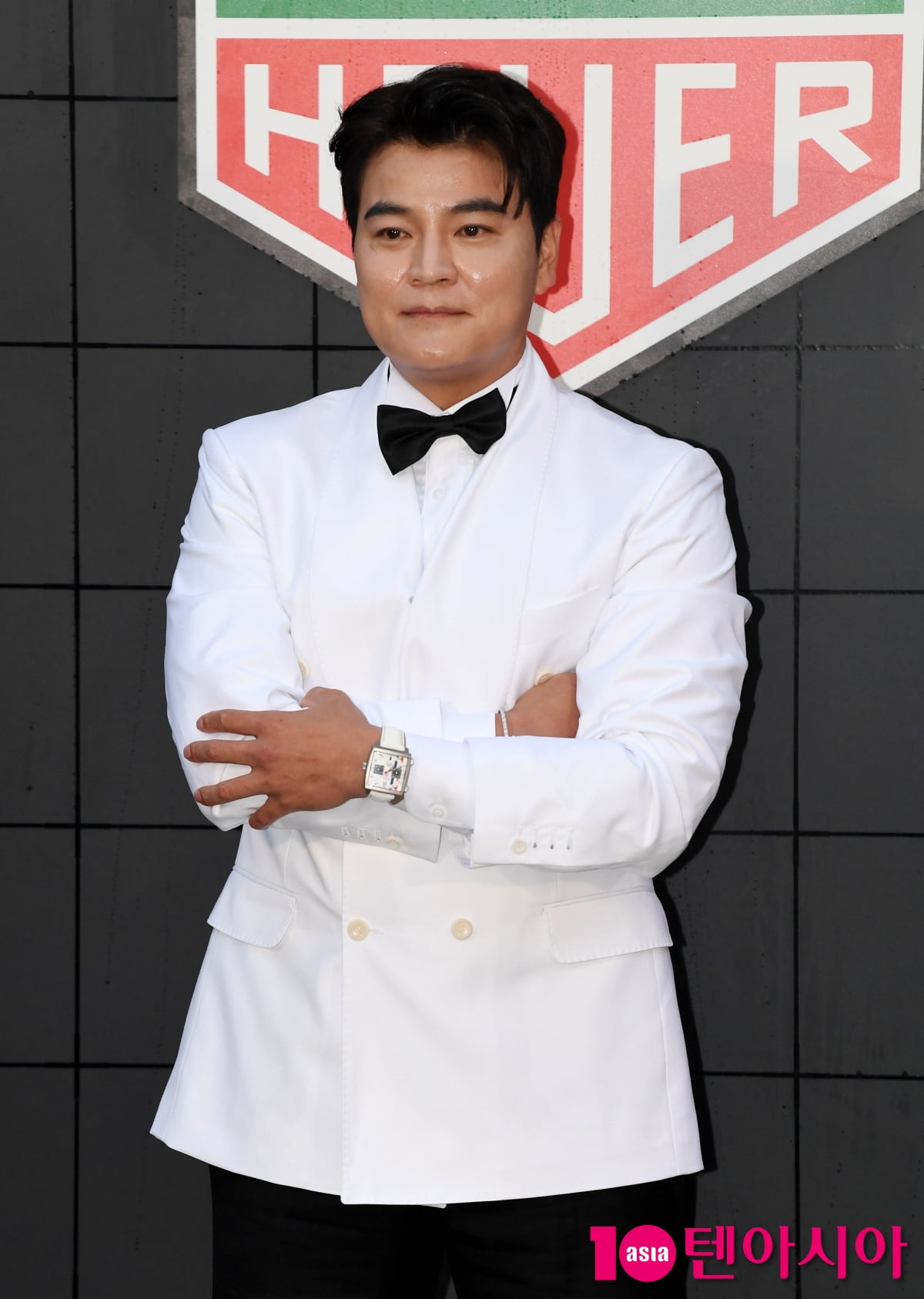 元プロ野球選手チュ・シンス、タグ・ホイヤーのガラディナーイベントに登場