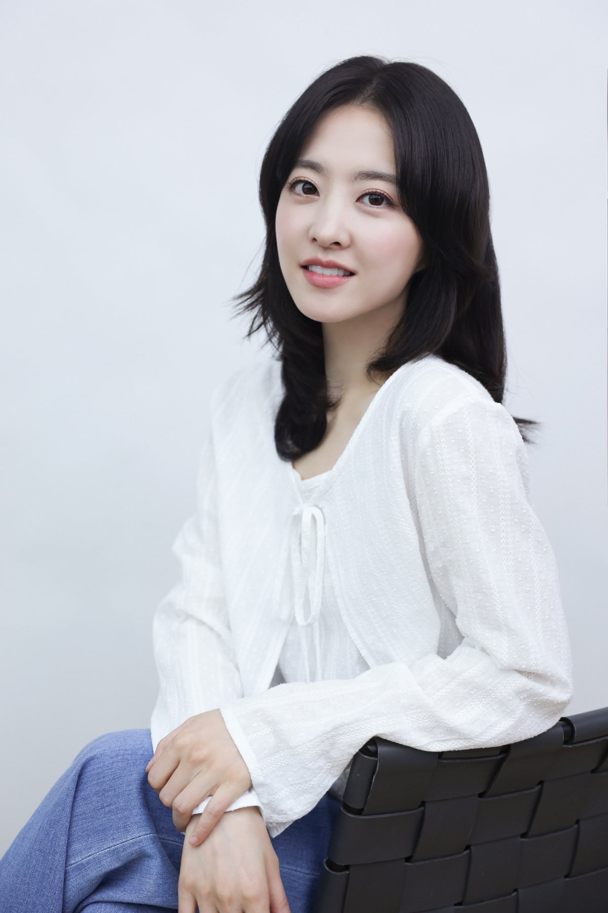 Park Bo-young Reflects on the Challenges of Playing Four Roles in 'Our Unwritten Seoul'