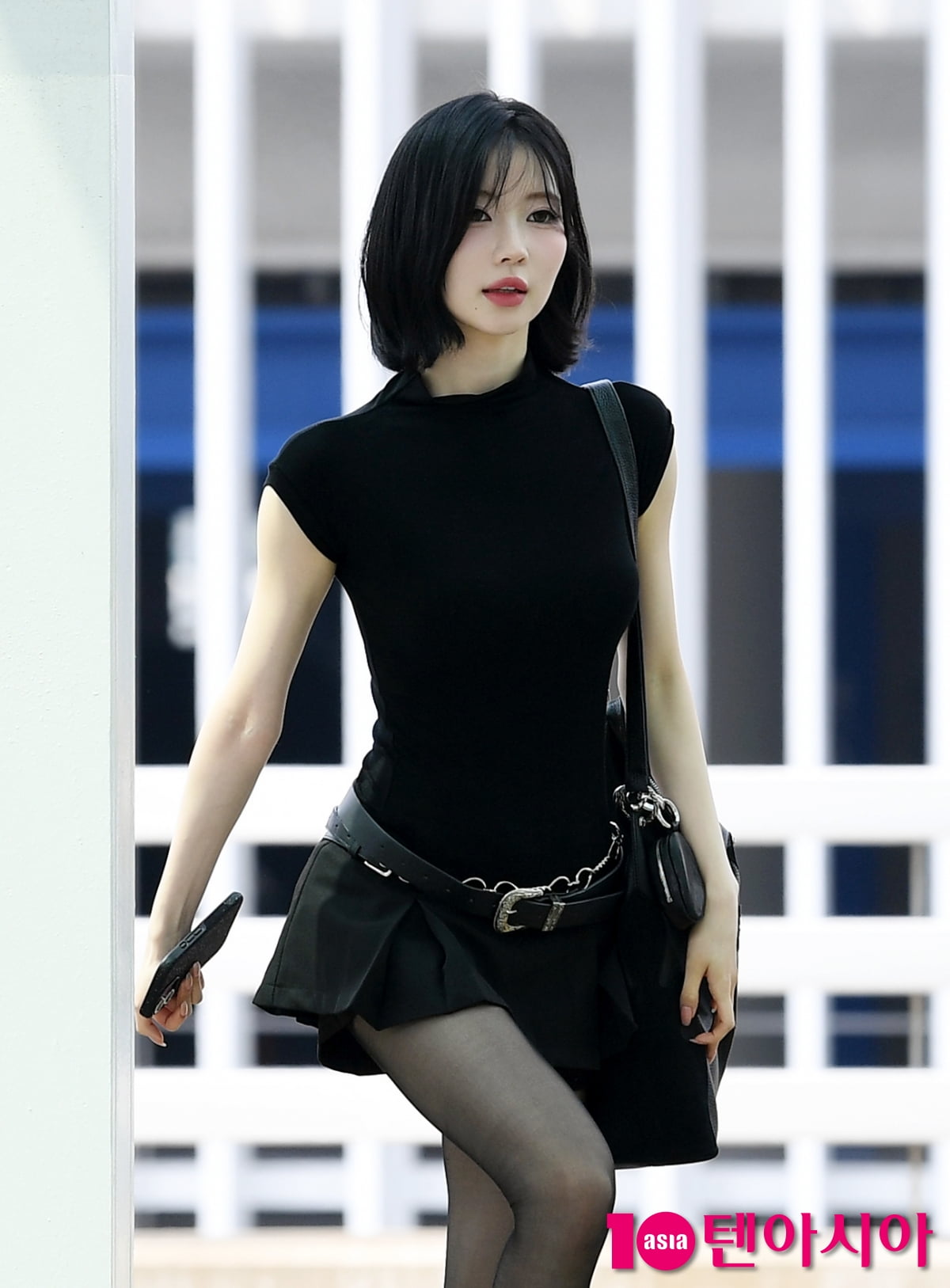 BABYMONSTER's Asa Departs for Taiwan for 2025 World Tour