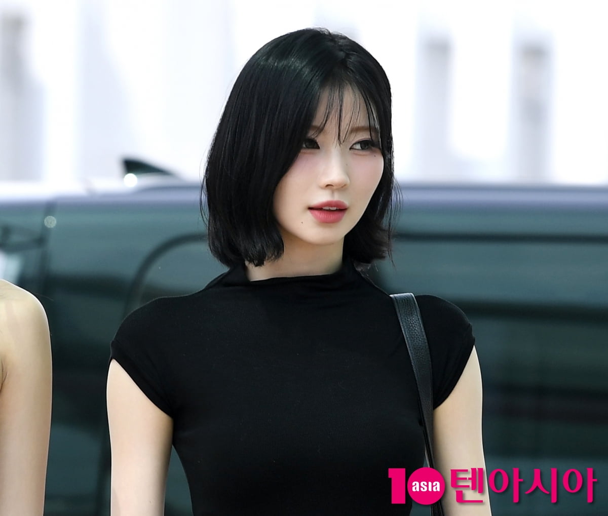 BABYMONSTER's Asa Departs for Taiwan for 2025 World Tour