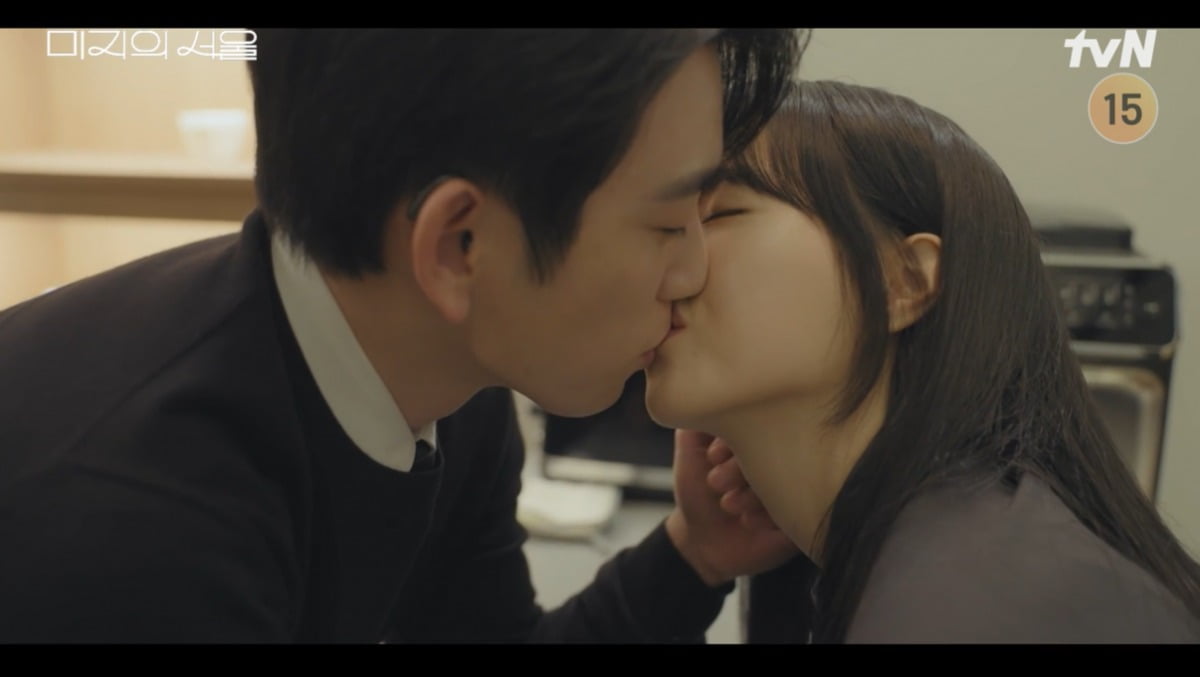 Finale of 'Our Unwritten Seoul' Captivates Viewers with Record Ratings and Heartfelt Stories