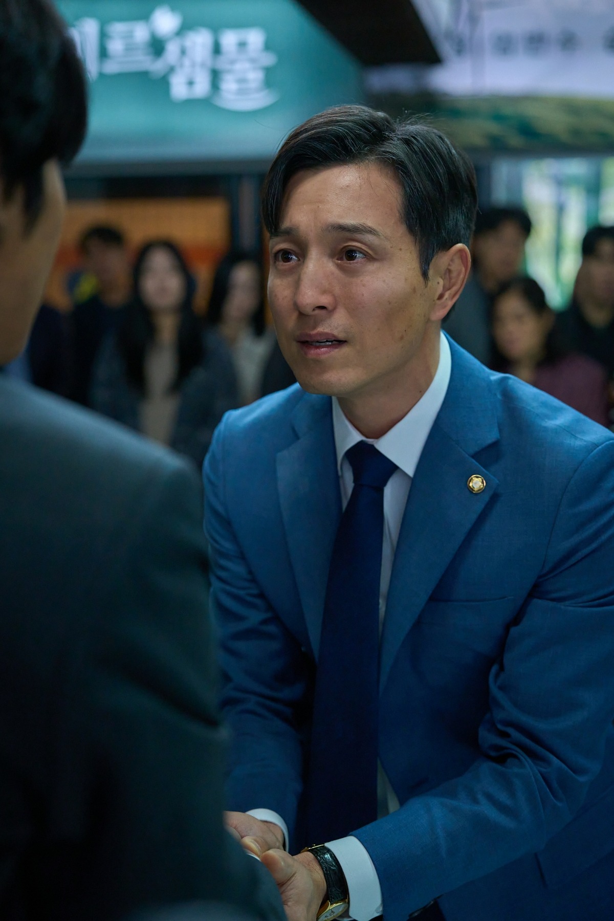 Stars Shine in 'Omniscient Reader's Viewpoint': Ahn Hyo-seop, Lee Min-ho, and Special Appearance by Jung Sung-il