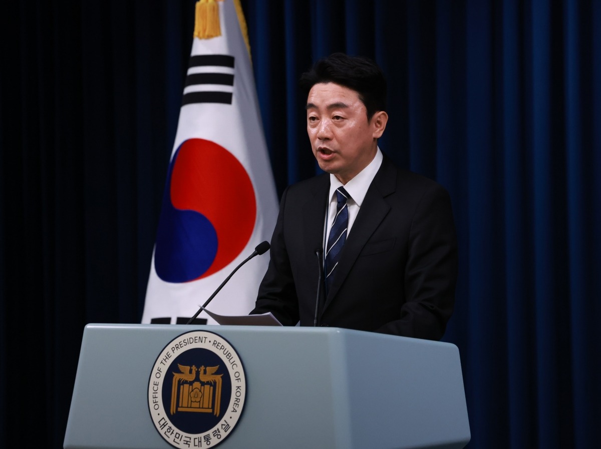 강훈식 대통령 비서실장이 6일 서울 용산 대통령실 청사에서 대통령실 수석비서관 인선을 발표하고 있다. 사진=연합뉴스