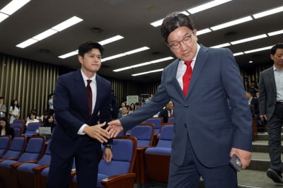 "김용태 사퇴하라" 거센 압박…'국민의힘 개혁' 향방은
