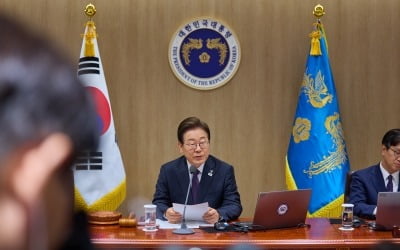 李 대통령, 재계 총수들과 첫 면담…이재용·정의선 등 총출동