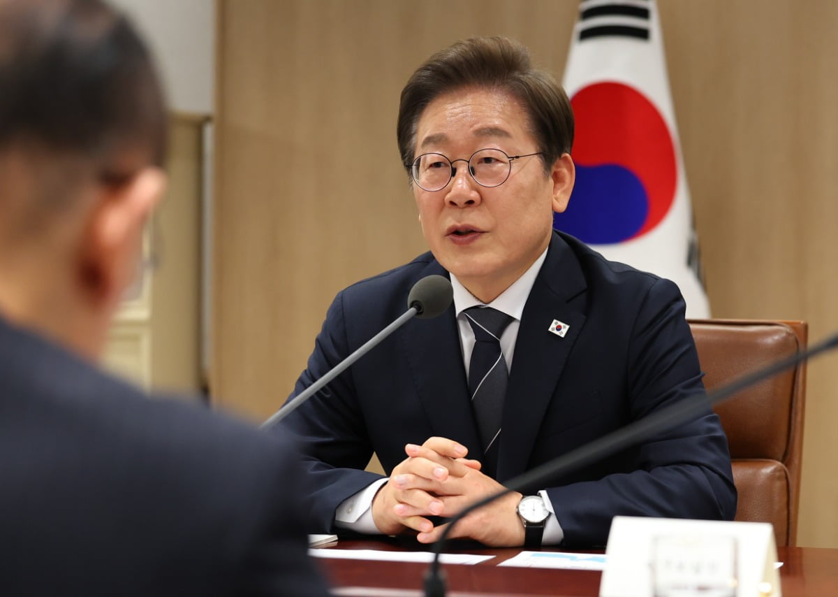[속보] 李대통령, 이스라엘-이란 공습에 "현지 교민 안전 조치" 지시