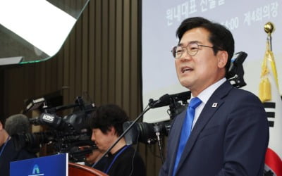 대가 토토사이트, 민주당 대표 출마 선언…정청래와 양자구도 본격화