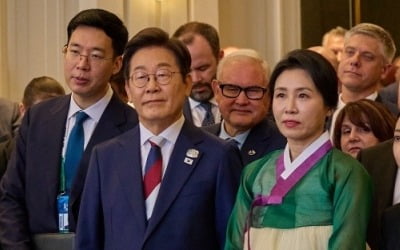 李 대통령, G7 환영 리셉션 참석…"관세협상·韓민주주의 화제"