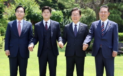 李대통령-여야 지도부 오찬 회동 종료…국정 현안 논의