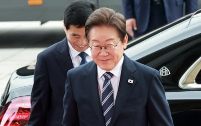 속보 이재명 대통령, 국회 도착…취임 후 첫 추경안 시정연설