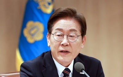 文과 달랐던 李…정권 초기, 이념 아닌 '실용·경제성장 드라이브'