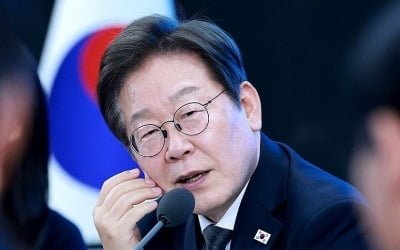항공참사 유족부터 주택조합 피해자까지…李대통령 즉석민원 경청