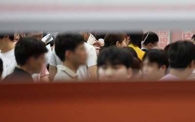 더 좁아지는 취업문…2∼3분기 채용규모 작년보다 9.7% 감소