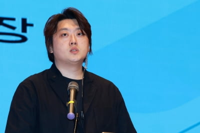 전공의·의대생 복귀 움직임…박단 "복귀 결정할 때 아냐"