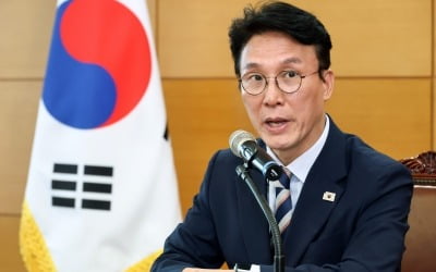 김민석 "정치검찰 표적사정" 野 "긴 해명에 알맹이는 빠져"