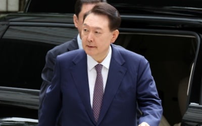 [속보] 경찰 "尹, 3차 출석요구 불응…특검과 체포영장 협의"