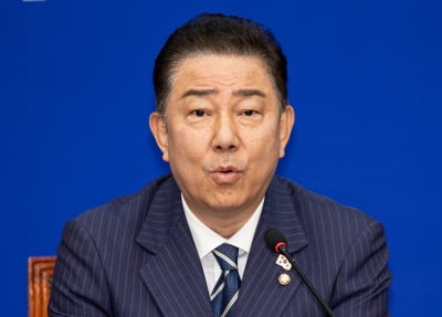 [속보] 김병기 "李대통령, 정치회복 위한 여야 원내대표 오찬 초청"