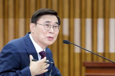 野 "이종석, 너무 친북" vs 與 "사과하라"…청문회 공방