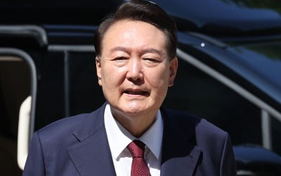 [속보] 尹측 "체포영장 부당…정당절차 따르면 소환 응할 것"