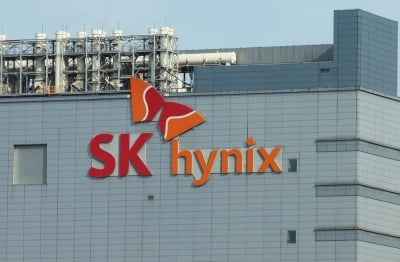 "떙큐 엔비디아"…SK하이닉스, 장중 30만원 돌파