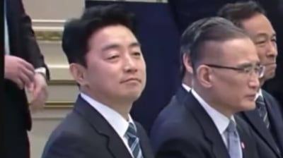 "하루가 30시간이었으면"…李대통령 말에 참모진 표정이