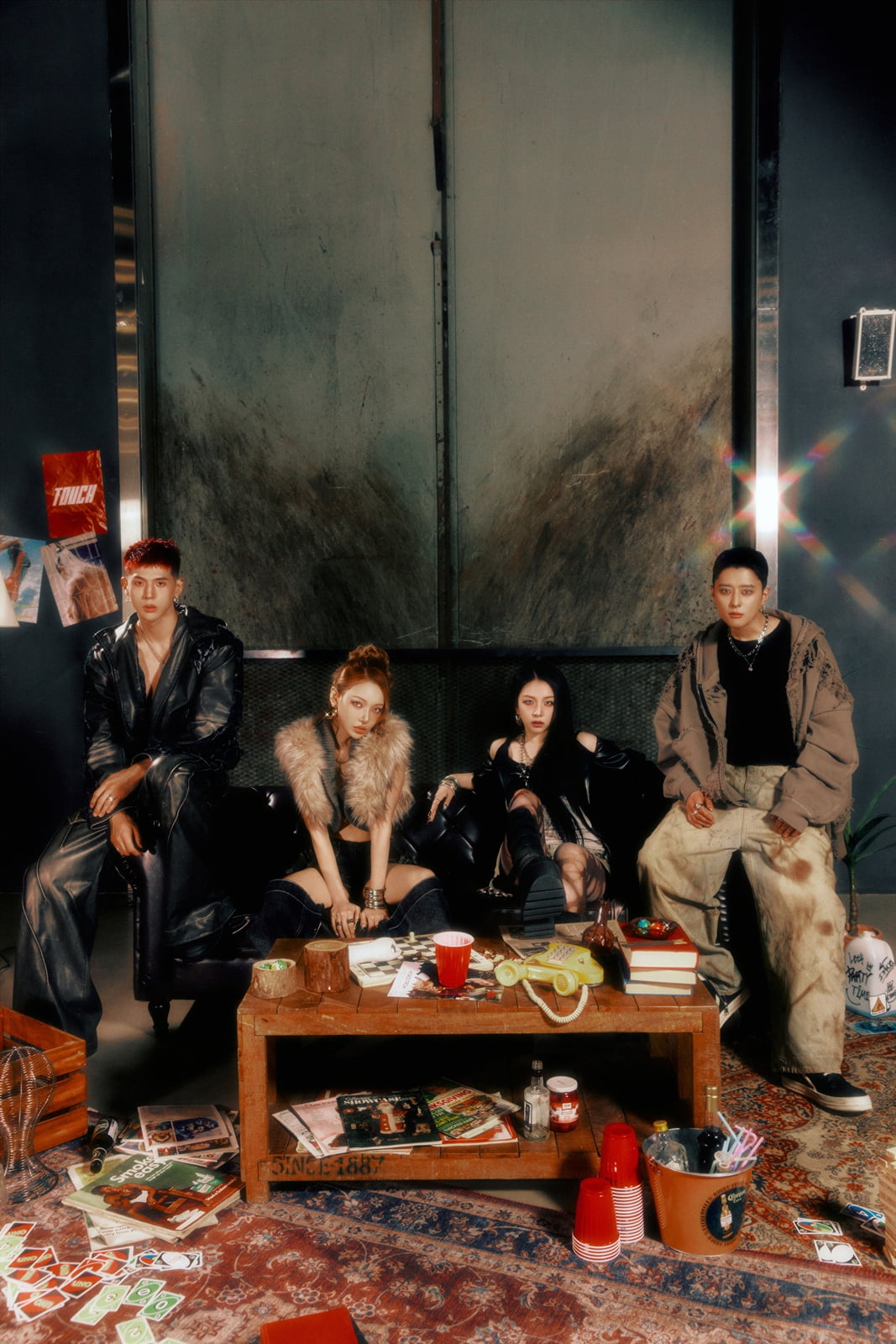 그룹 카드 /사진=알비더블유(RBW), DSP미디어 제공