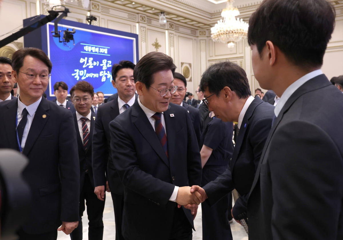 [포토] 이재명 대통령, 취임 한 달 첫 공식 기자회견