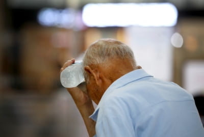 전국적 '불볕더위'…오늘 낮 최고 36도 폭염 [날씨]
