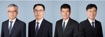 법무법인 율촌, 文정부 때 정부 고위직 인사 줄영입