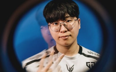 GEN 기인 "5세트 역전 비결은 집중력…두번째 우승 위해 최선 다할 것" [MSI 인터뷰]