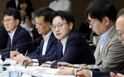 [포토] 대미 통상 긴급점검회의 주재한 김정관 산업부장관