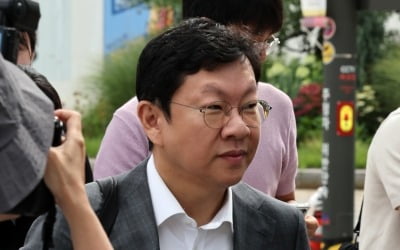 '46억 클럽' 실체 추적…김건희 '집사' 지인 첫 소환