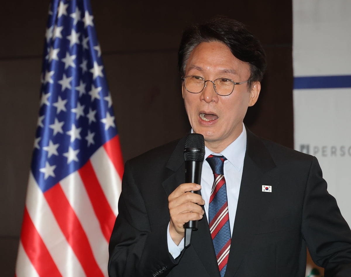 김민석 국무총리가 22일 서울 여의도 콘래드서울 호텔에서 열린 주한미국상공회의소 세미나에서 기조연설을 하고 있다. /사진=연합뉴스