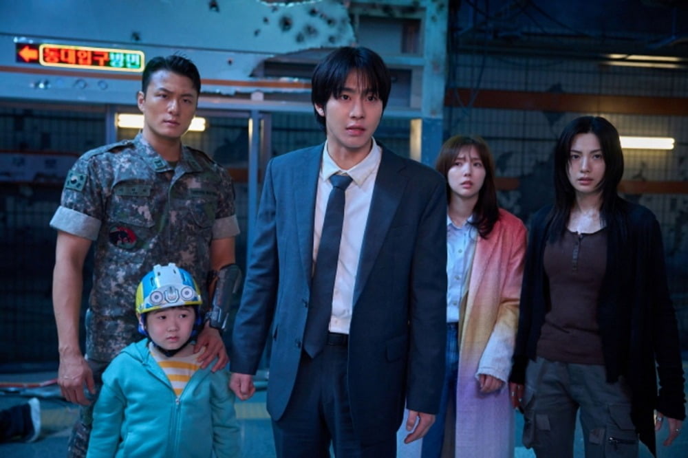 영화 <전지적 독자 시점> 스틸컷 / 사진출처. 왓챠피디아