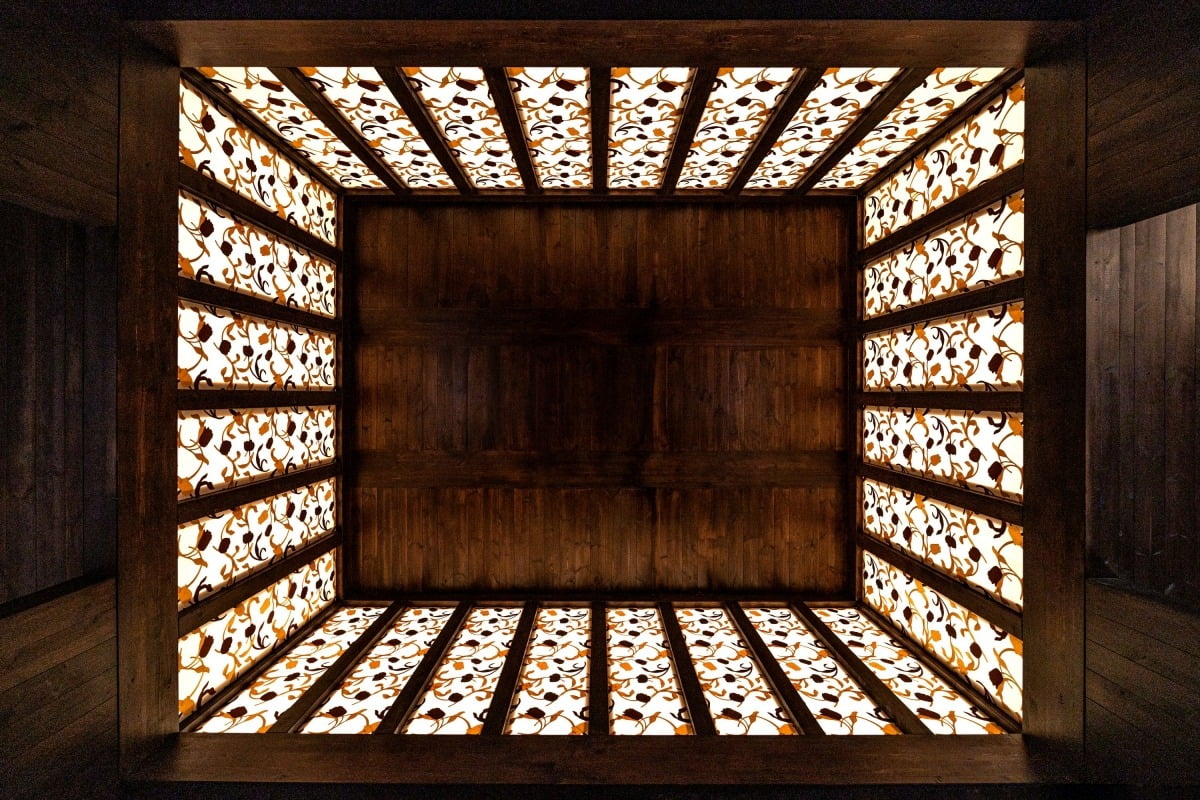 아모아코 보아포가 우양미술관에 글렌 드로쉬 건축가와 지은 파빌리온. 