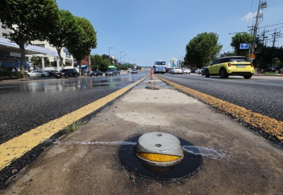 [포토] 무더위에 가동되는 쿨링로드