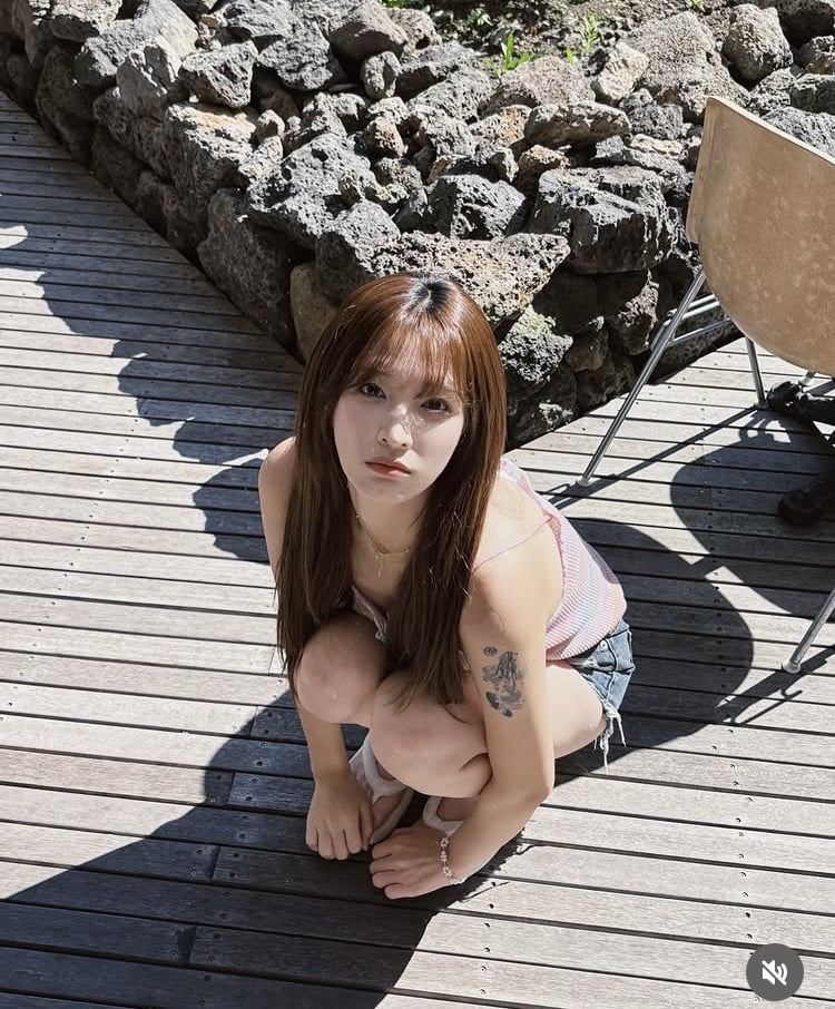 Yulhee Flaunts Stunning Beauty and Opens Up About Personal Experiences