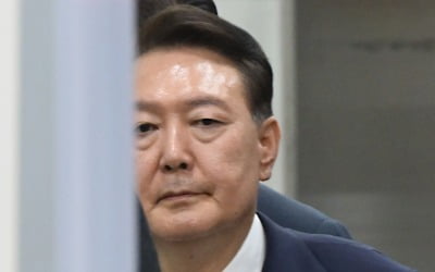 김건희특검, 尹에 출석 압박…"내일도 안오면 강제수사 검토" 