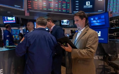고공행진하는 S&amp;P500…"연말 7100 간다" vs "5300까지 하락"
