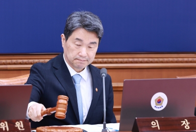 [속보] 내란특검, 이주호 교육부 장관·박종준 전 경호처장 소환
