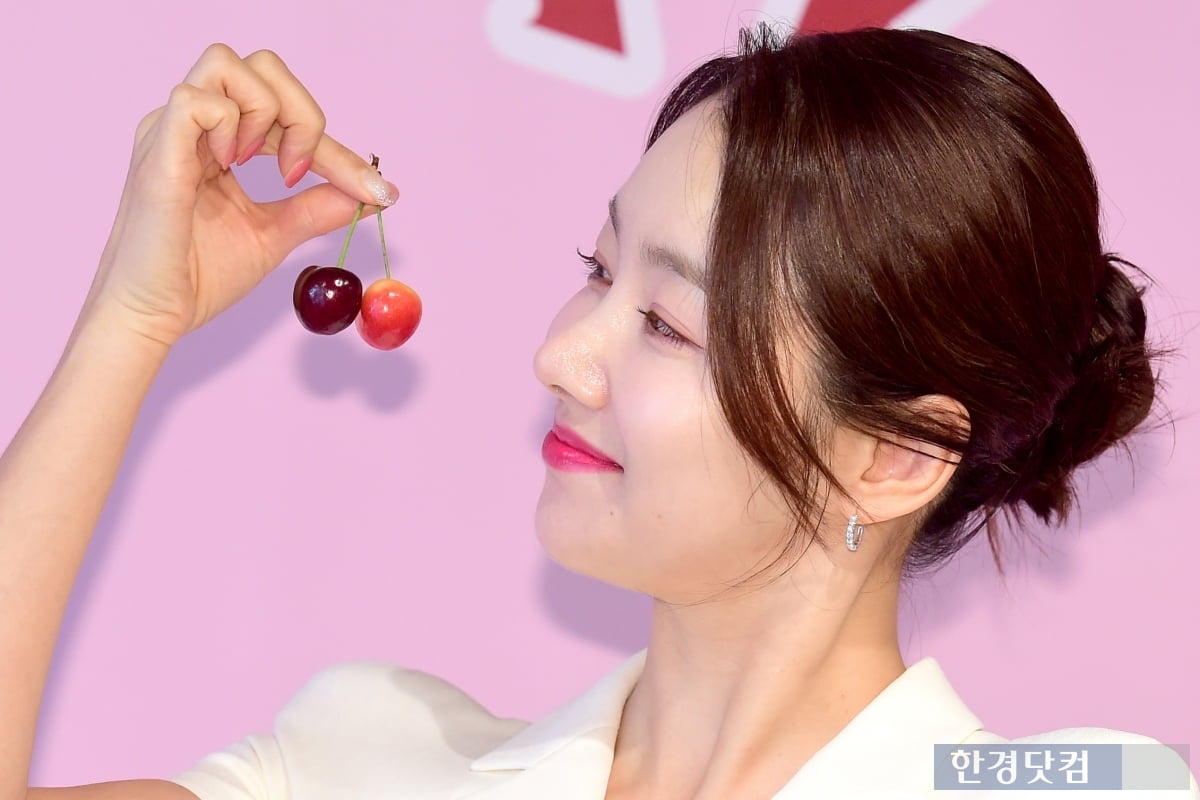 [포토] 소이현, '체리보다 상큼한 그녀~'